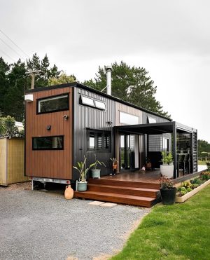 Luxury 40ft prefab container house with easy-folding sandwich panels